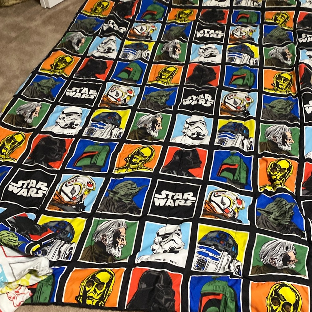 Star Wars Twin comforter with sheets
